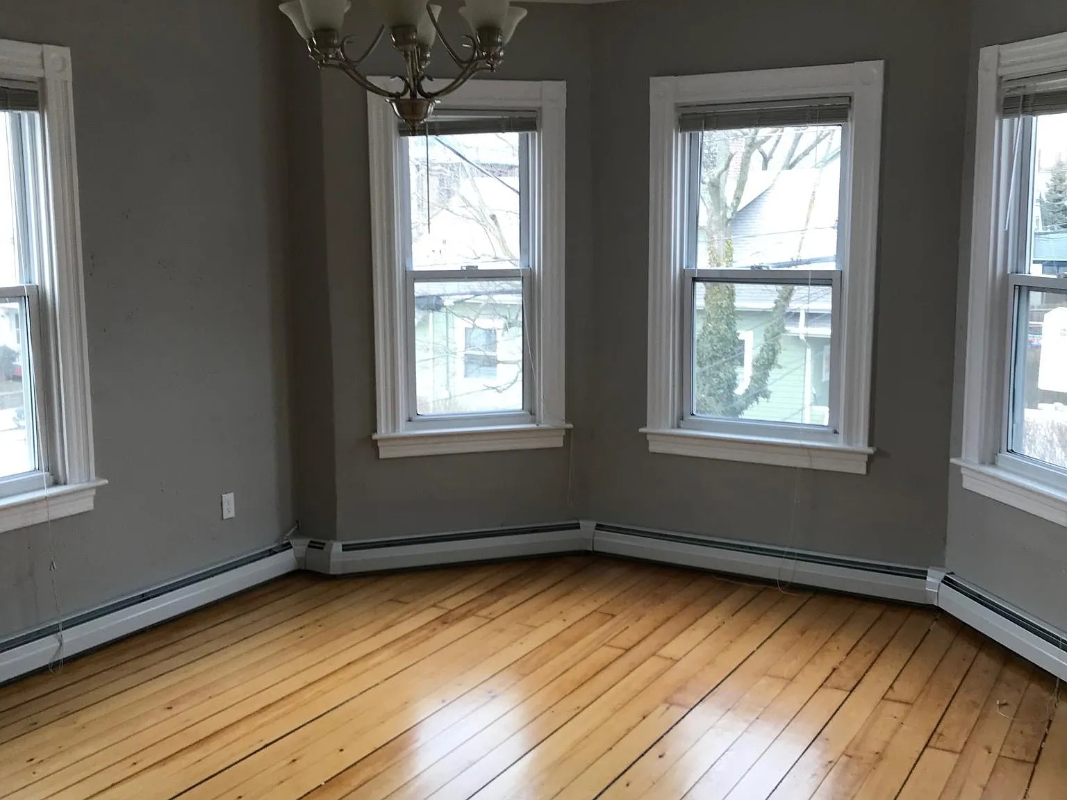 4 bed, 1600 sqft, $3,600 — Photo 4