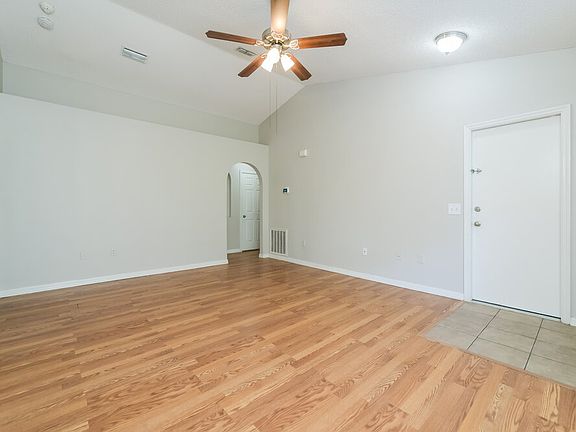 5th image of 3119 Whispering Trails St