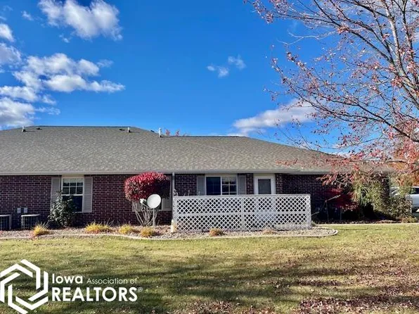 1806 E Maple Grove Ln, Mount Pleasant, IA 52641