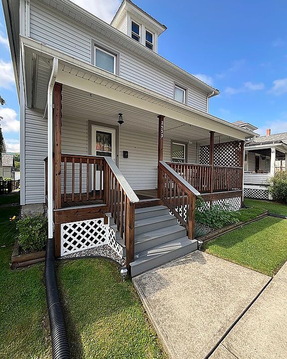 1st image of 2533 Grand St