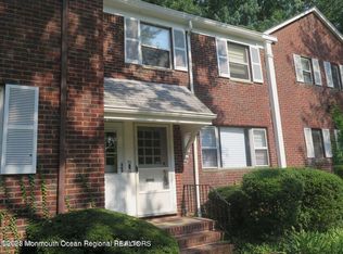 99 Manor Dr, Red Bank, NJ 07701