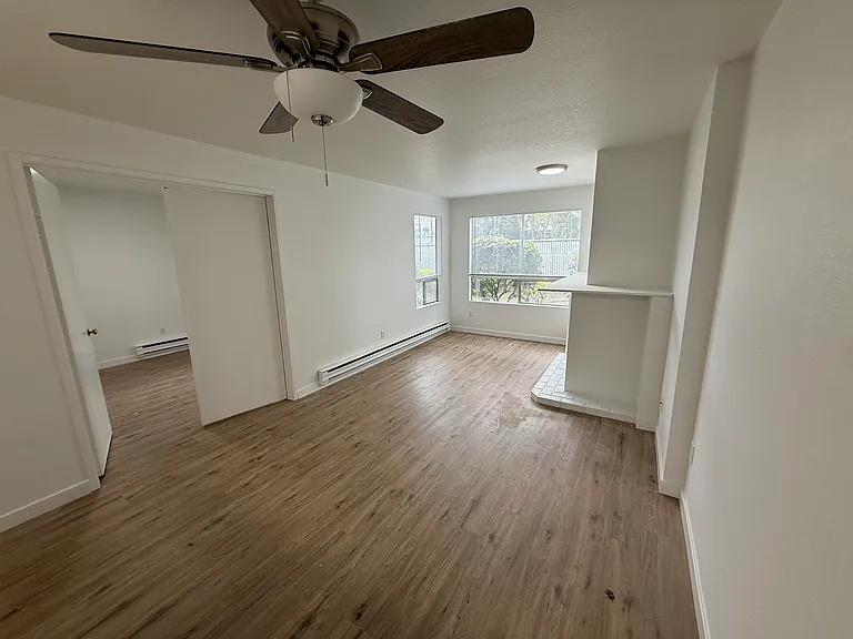 Whitman Place Apartments — Photo 10
