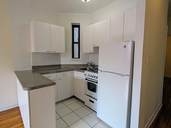 3rd image of 429 E 83rd St APT 5A