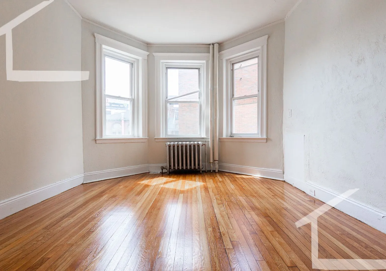 Check out this one bed in Fenway!! — Photo 3