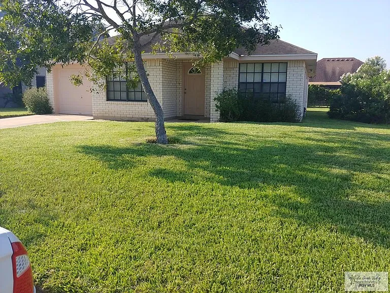 939 Cielo Grande Dr — Photo 2
