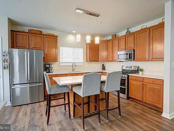 2nd image of 7130 Britens Way