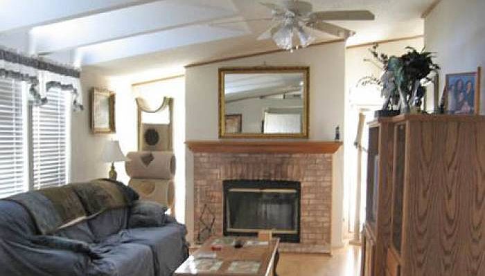 2nd image of 336 N 2nd Pl #30