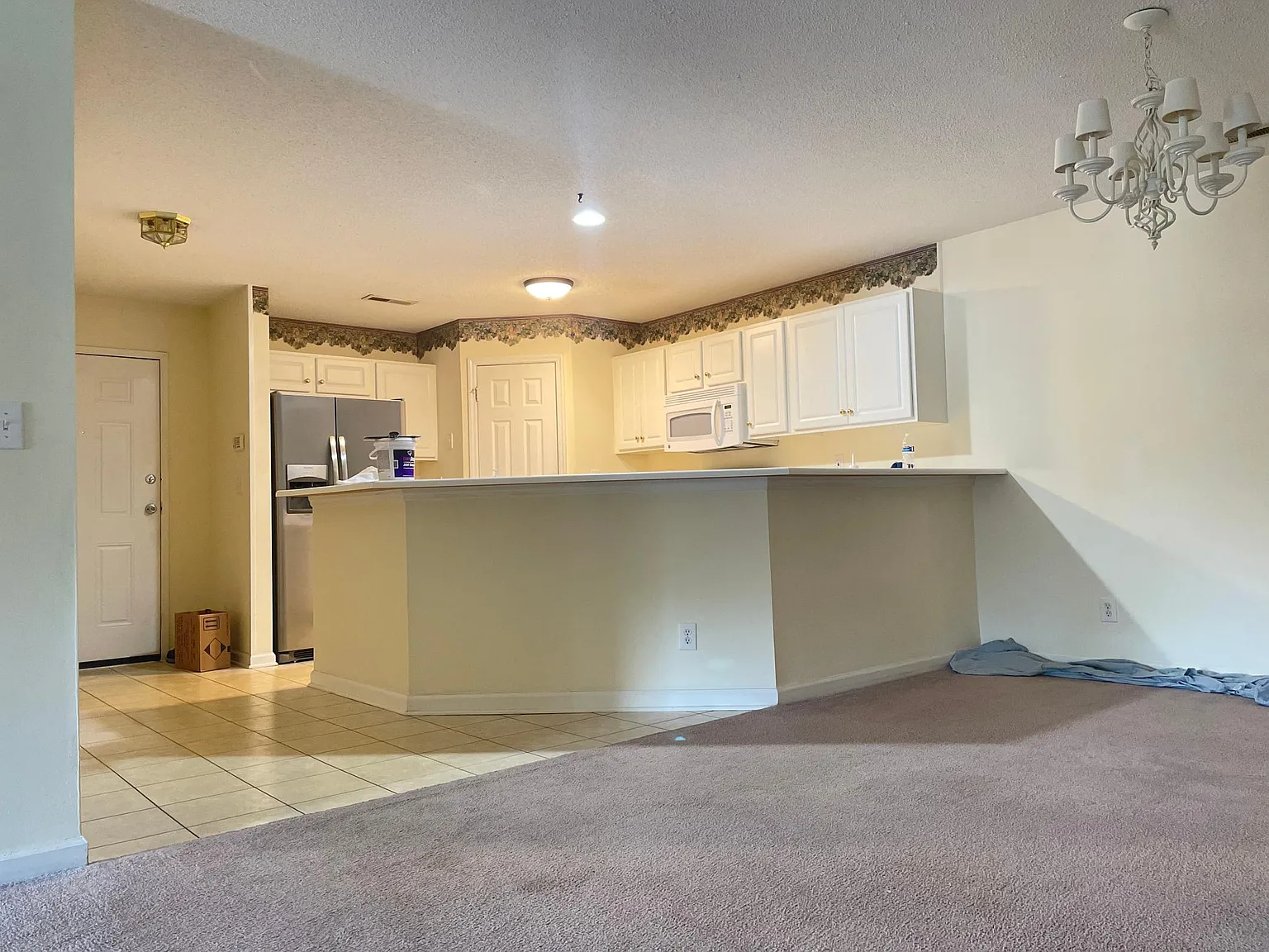2 bed, 1300 sqft, $1,590 — Photo 2