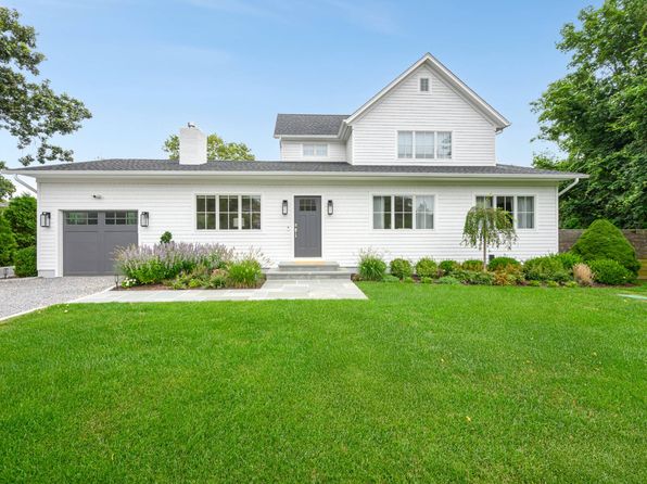 18 Lillian Ln