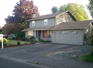 3371 Honeywood St, Eugene, OR