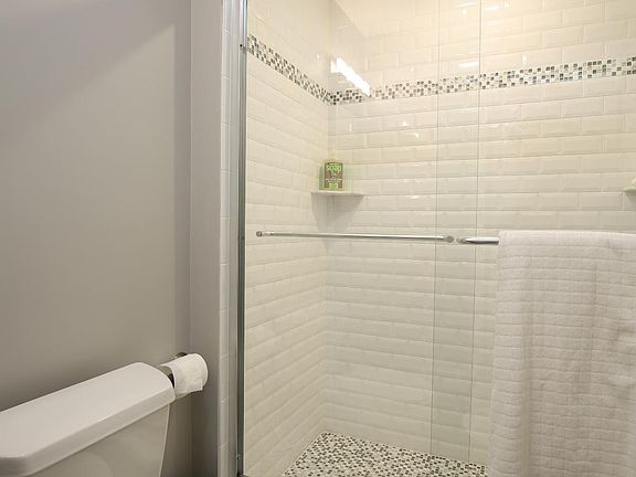 5th image of 20 George St #2L