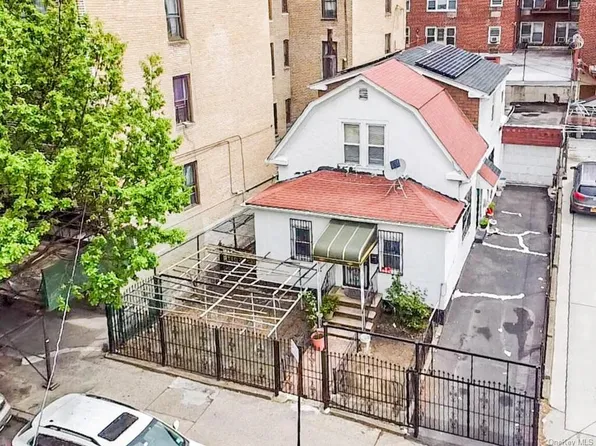 3262 Rochambeau Ave, Bronx, NY 10467