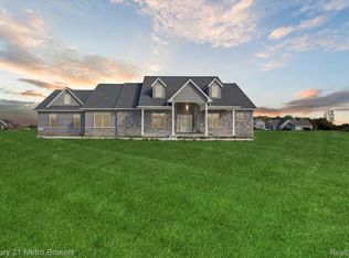6213 Victoria Ln, Swartz Creek, MI