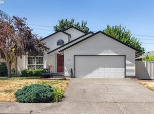 1233 SW 213th Ave, Beaverton, OR 97003