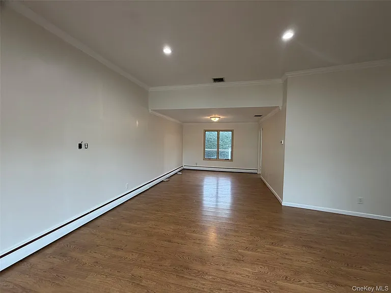 14 Glenn Dr — Photo 6