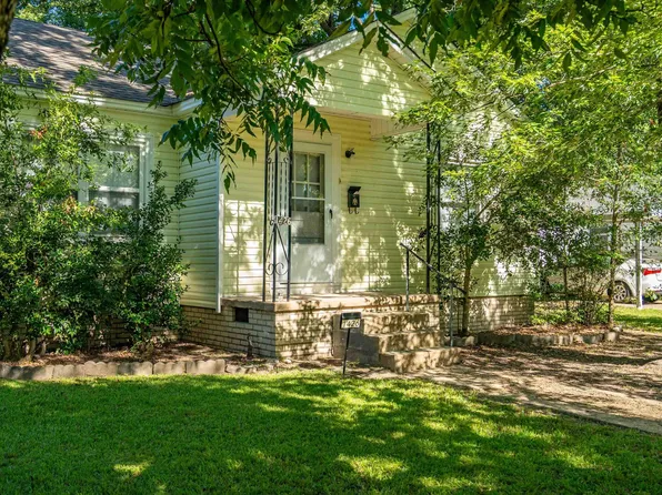 1426 Porter St, Malvern, AR 72104