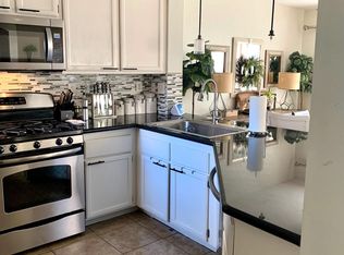 2663 Galisteo St, Corona, CA 92882