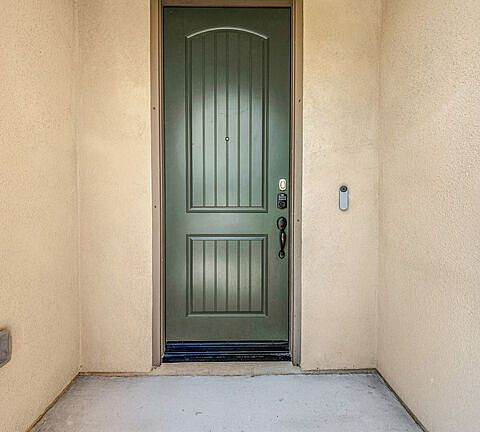 2nd image of 426 Citrus Union St