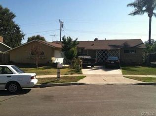 1542 Cameo Dr, Santa Ana, CA 92705