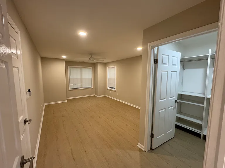 1007 Meadow Ct #1007 — Photo 2