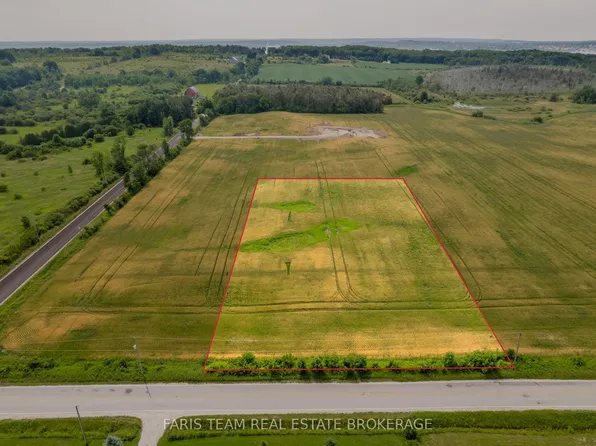 1499 Tay Point Rd, Penetanguishene, ON L9M 2C6