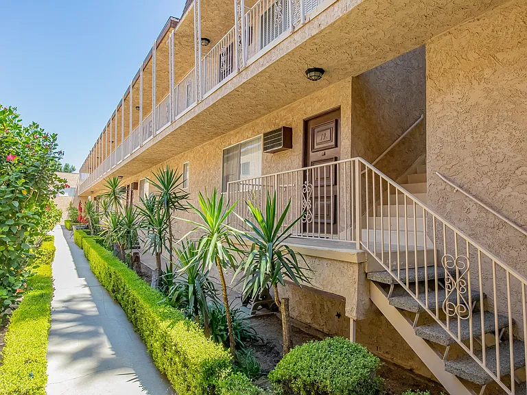 Northgate Apartments — Photo 9