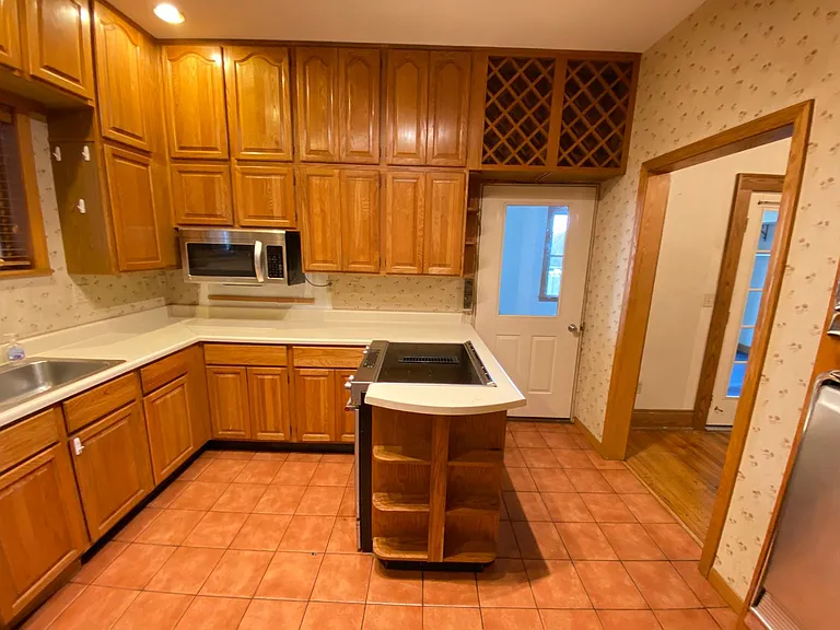 629 Dennison Ave — Photo 21