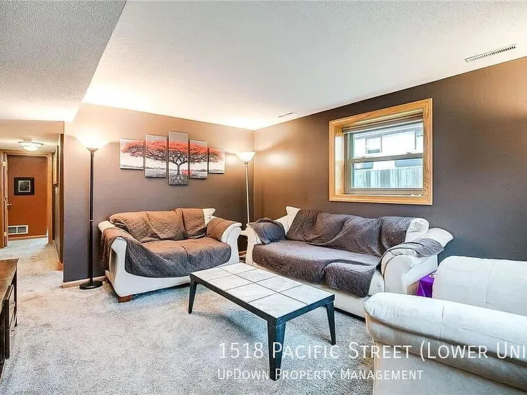 1518 Pacific St — Photo 10