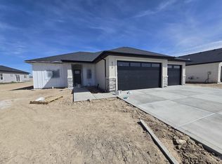 976 Canal St, Twin Falls, ID 83301