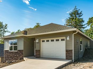 1820 NE Alameda Ave, Roseburg, OR 97470