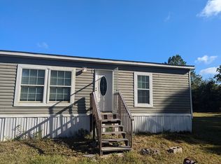 1455 NW 251st St, Lawtey, FL 32058