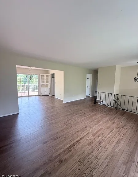 50 Mountain View Ave — Photo 12