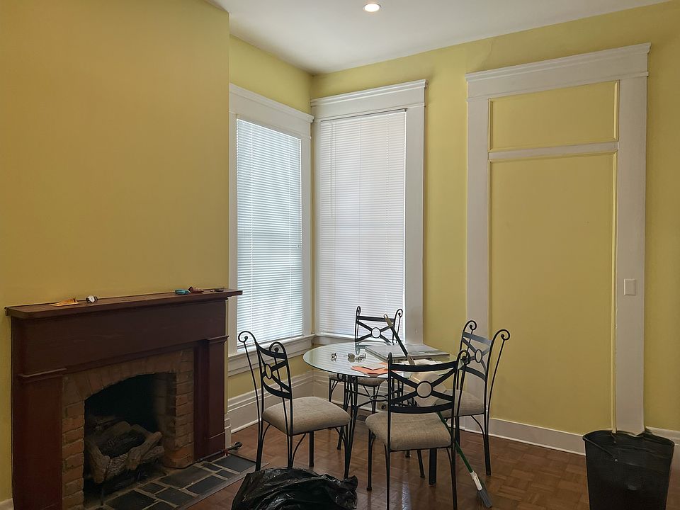 Large Kitchen with Eat In Area