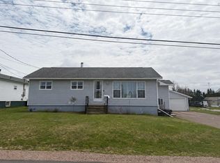 3 Gilroy St, Springhill, NS B0M1X0