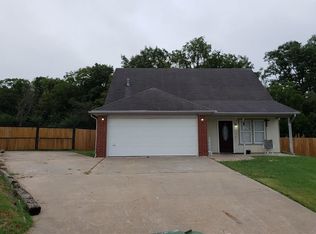 925 E Olrich St, Rogers, AR 72756