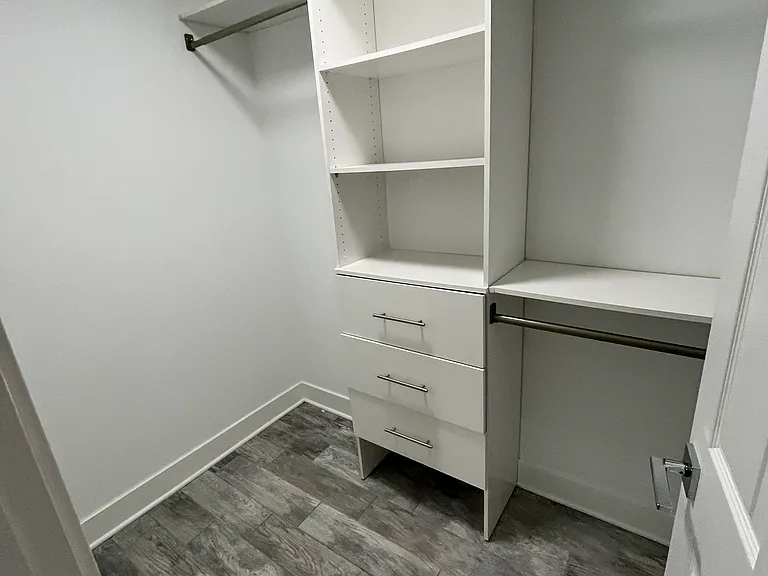 1334 N Wicker Park Ave #G — Photo 8