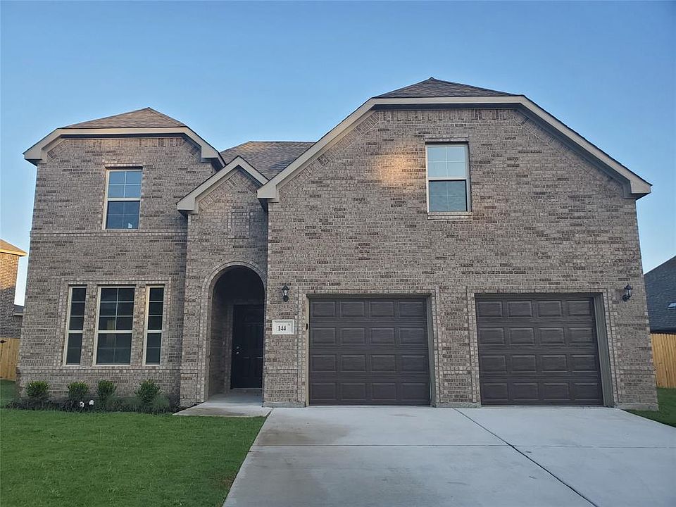 1st image of 144 Breeders Dr