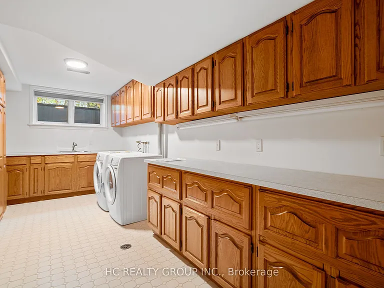 80 Bayview Rdg — Photo 30