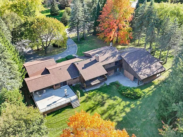 114 Kingsworth Rd, King, ON L7B 1J9