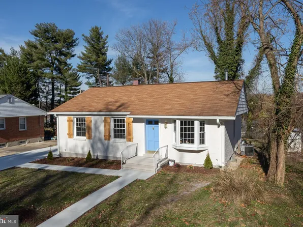 1022 Donington Cir, Towson, MD 21204