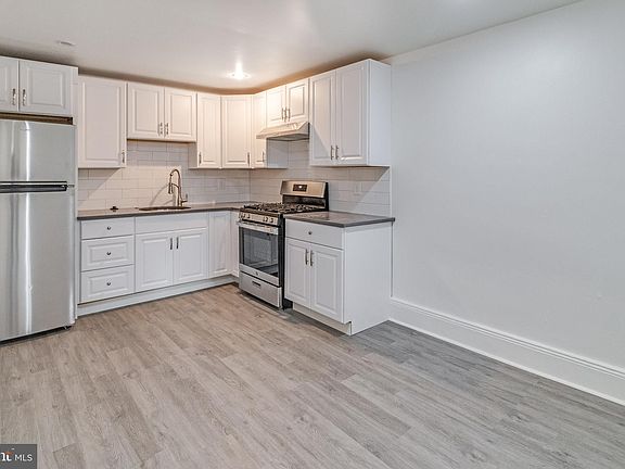 5th image of 1529 E Berks St Floor 3