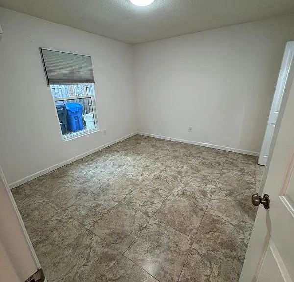 1202 La Brad Ln — Photo 6