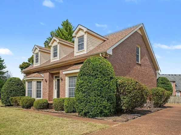 2403 Franklin Ln, Murfreesboro, TN 37130