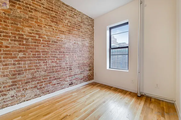 Rented by MAPT Residential LLC | media 10