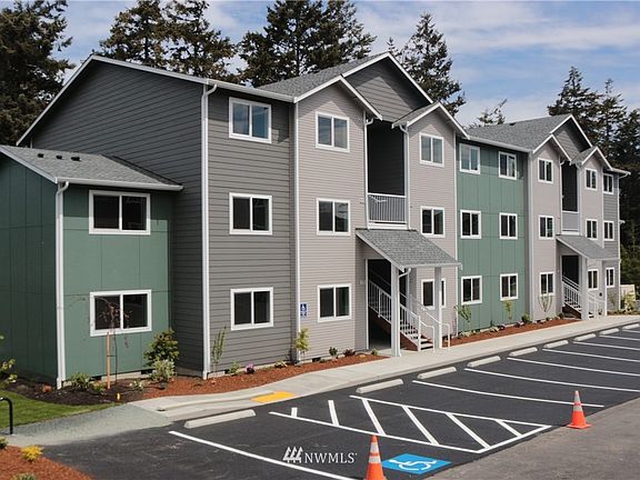 2nd image of 1621 SW Mulberry Place #D202