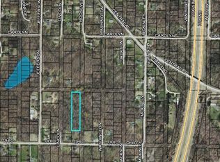 5860 Roosevelt St, Coloma, MI 49038