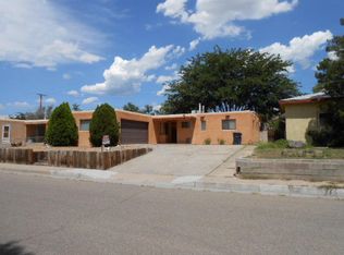1618 Hoffman Dr NE, Albuquerque, NM 87110