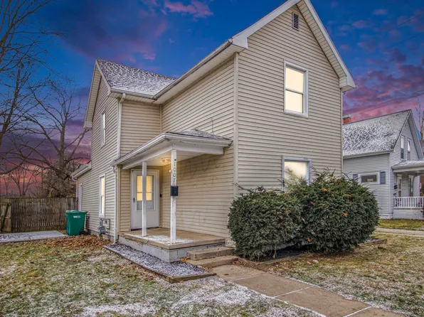 1007 W 4th St, Mishawaka, IN 46544