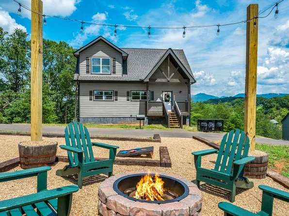 325 Paul Lafollette Way, Sevierville, TN 37876