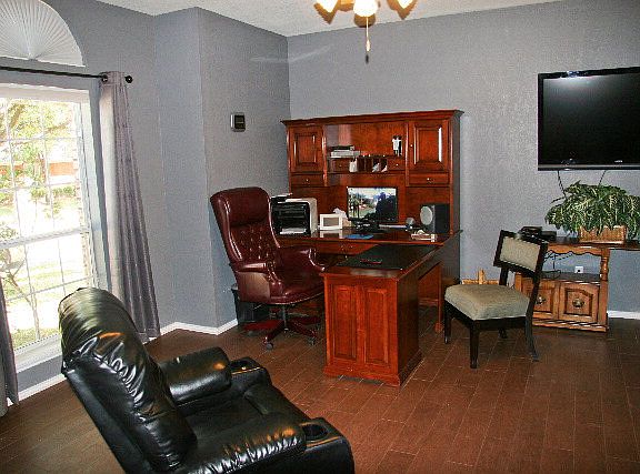 4th image of 3 Fairway Dr